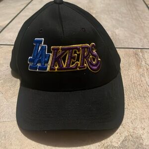 LA hat
Lakers 
Dodgers